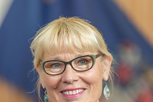Portrait of Councillor Helen Craig