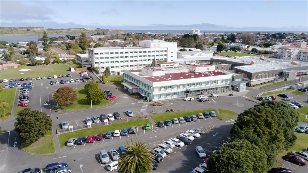 whanganui hospital travel department