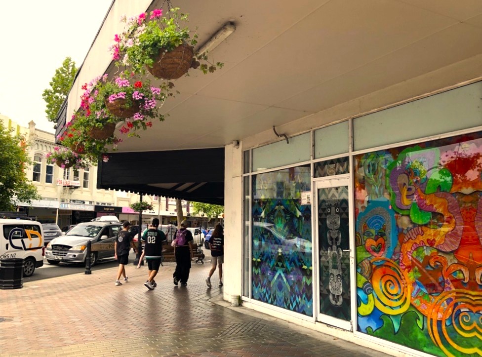 Artworks in shopfronts in Guyton St