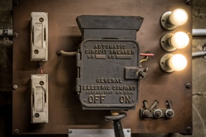 Durie Hill elevator electrical components