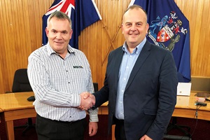 Rob Pedersen, McMillan & Lockwood Central Region General Manager (left) with Kym Fell, Whanganui District Council's Chief Executive